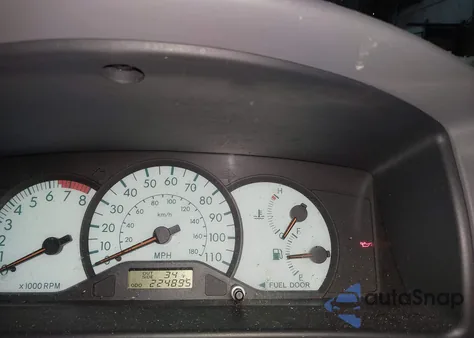 2004 Toyota Corolla Le из США, поврежденный, VIN 2T1BR38EX4C173861